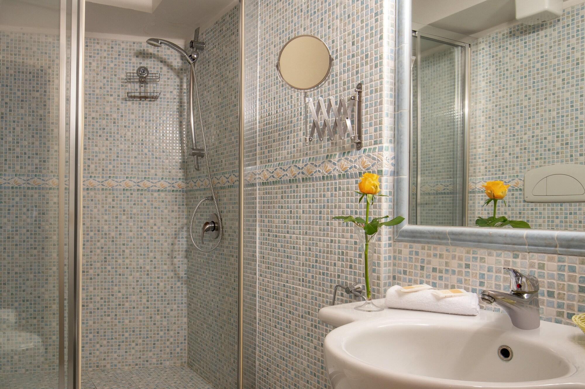 Canova Tadolini Luxury Rooms And Suites Ρώμη Εξωτερικό φωτογραφία