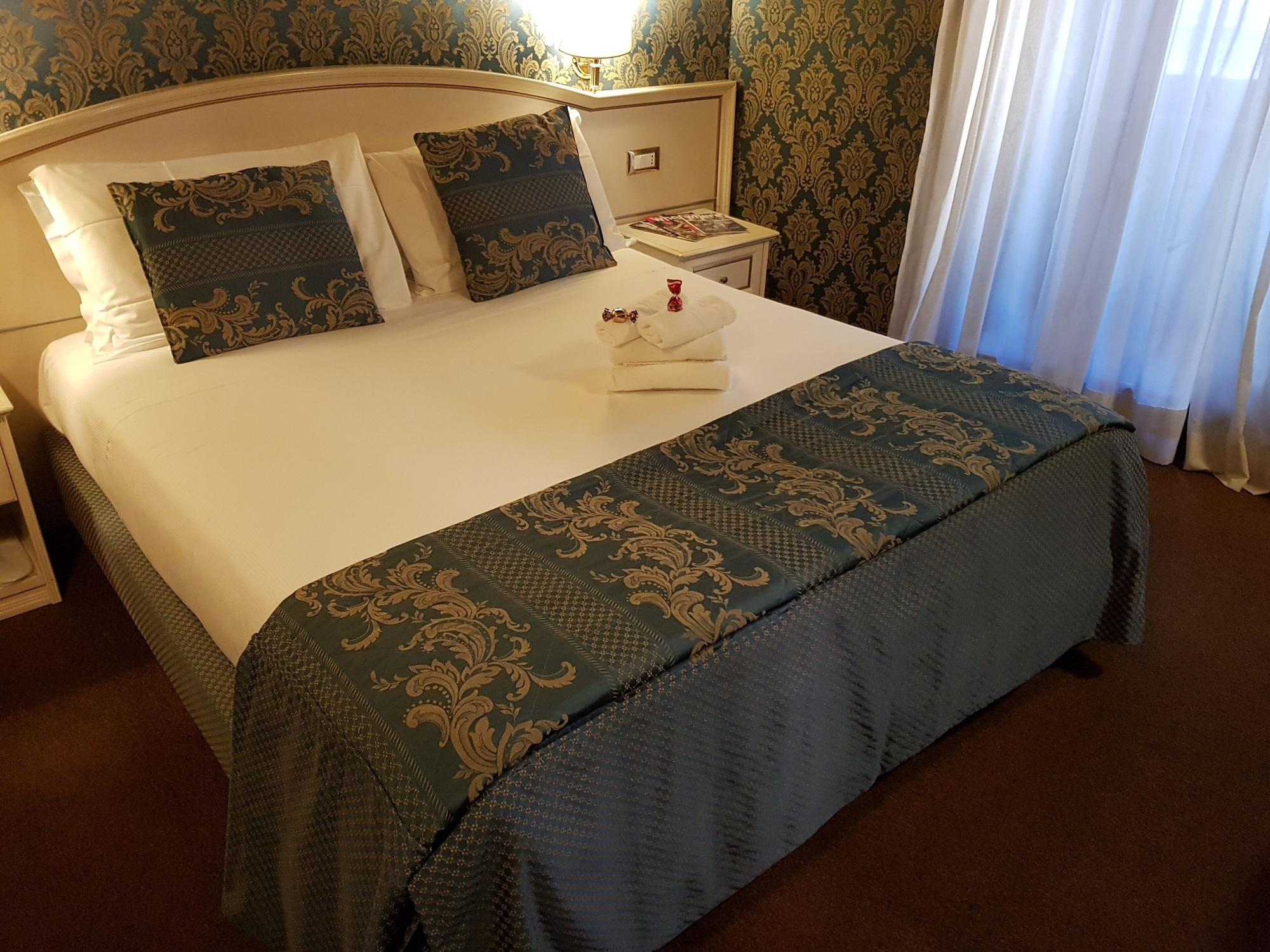 Canova Tadolini Luxury Rooms And Suites Ρώμη Εξωτερικό φωτογραφία