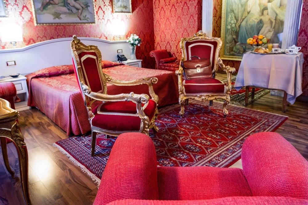 Canova Tadolini Luxury Rooms And Suites Ρώμη Εξωτερικό φωτογραφία