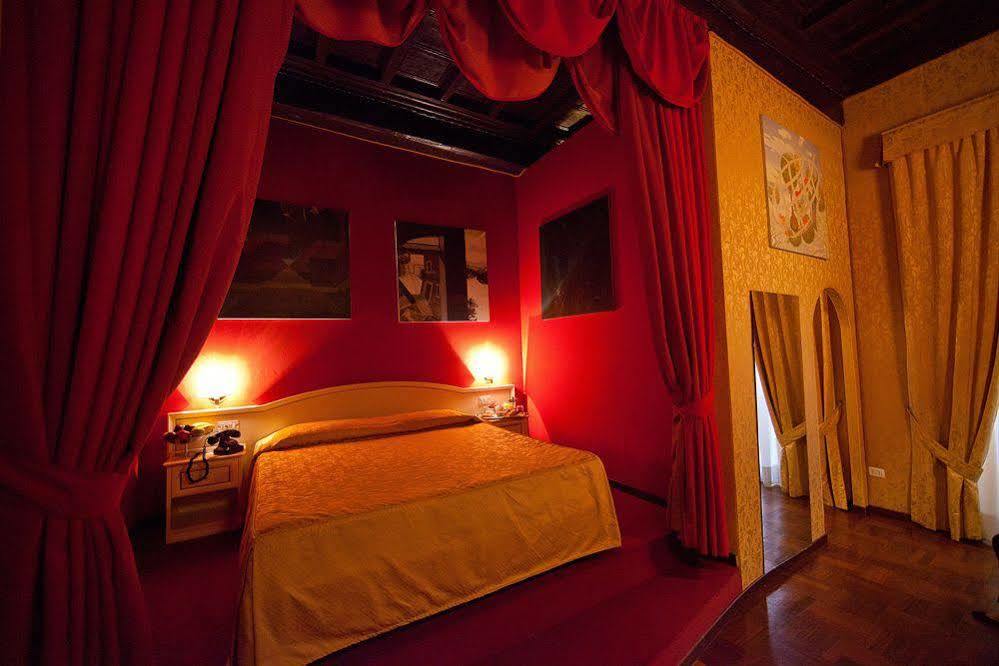 Canova Tadolini Luxury Rooms And Suites Ρώμη Εξωτερικό φωτογραφία
